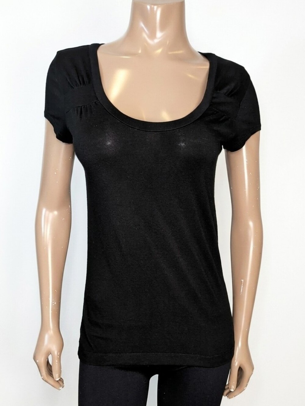 Jacob Black Ruched Scoop Neck Short Sleeve Top Womens Size Medium Made in Canada
